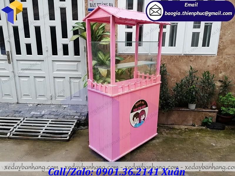 giá tủ gỗ bán bánh mì