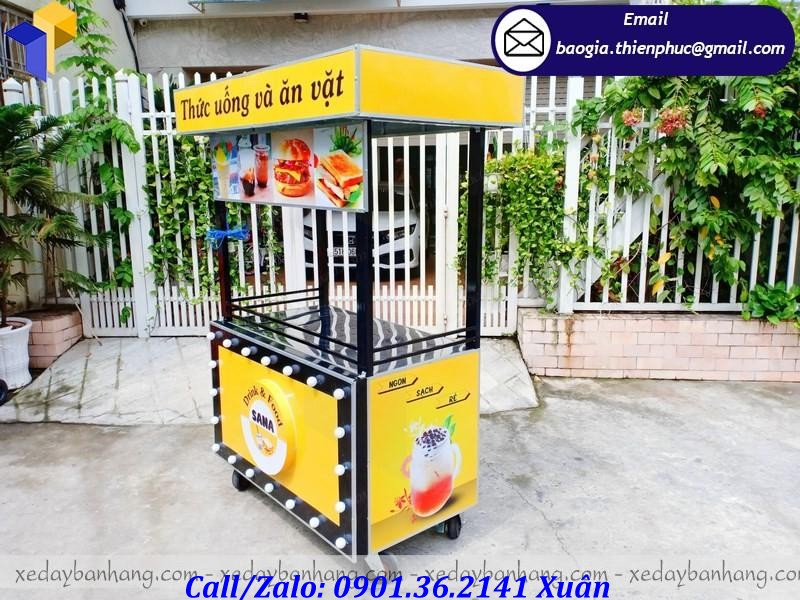 xưởng đóng tủ bán đồ ăn vặt