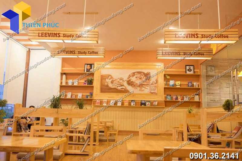 ban ghe go pallet nha hang.jpg