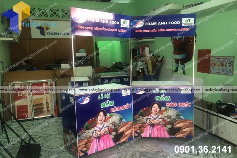 booth ban hang di dong.jpg