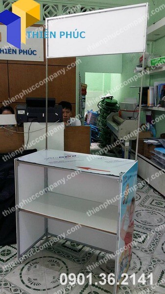 quay booth trung bay san pham.jpg