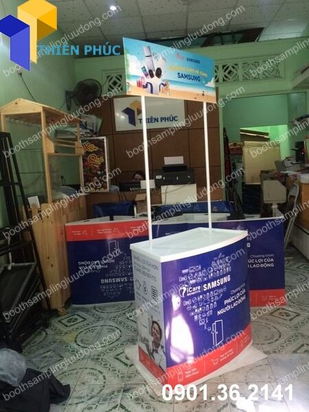 booth nhua quang cao.jpg