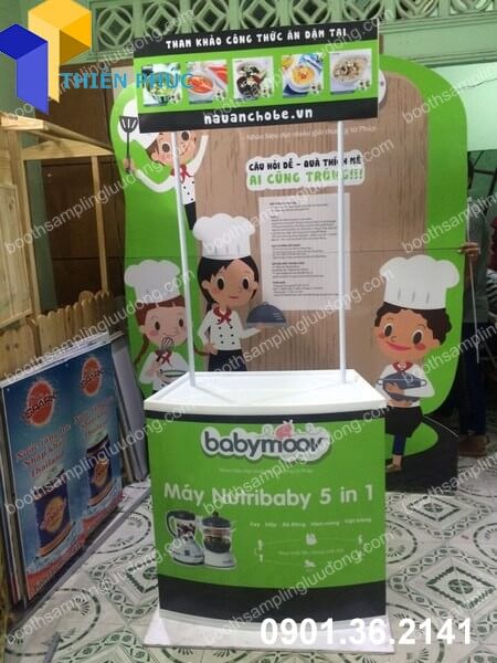 booth-nhua-dep-gia-re