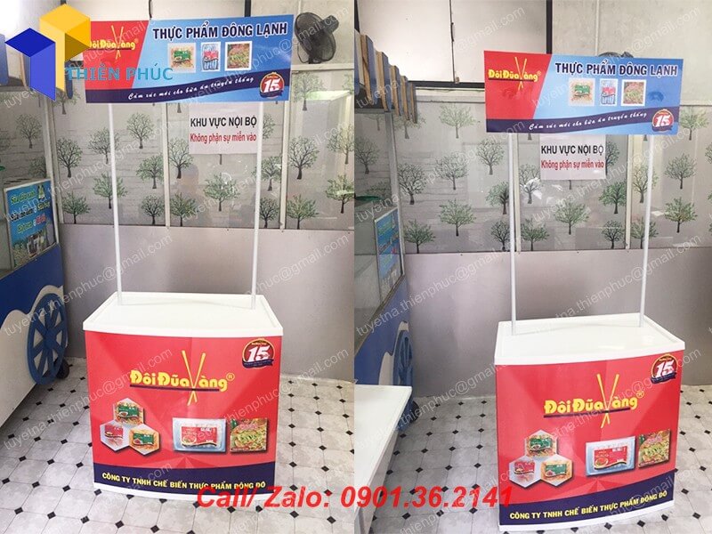 lam booth sampling sieu thi