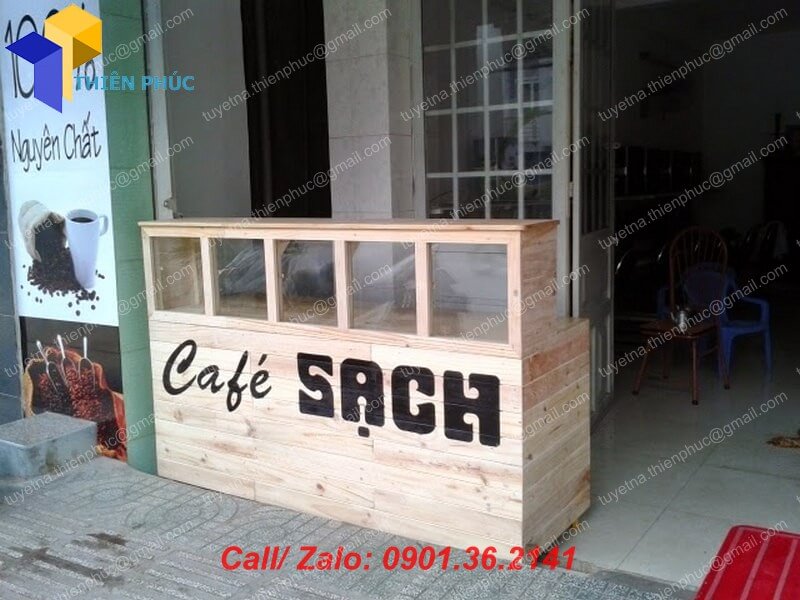 quay bar bang go pallet tai quan 11      