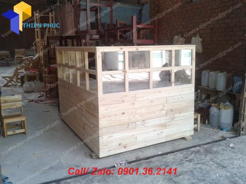 quay bar bang go pallet