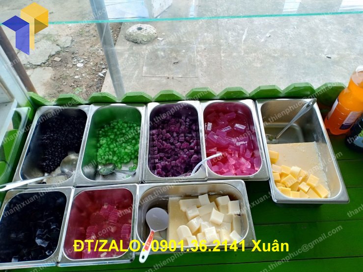 khay inox dung thach tra sua