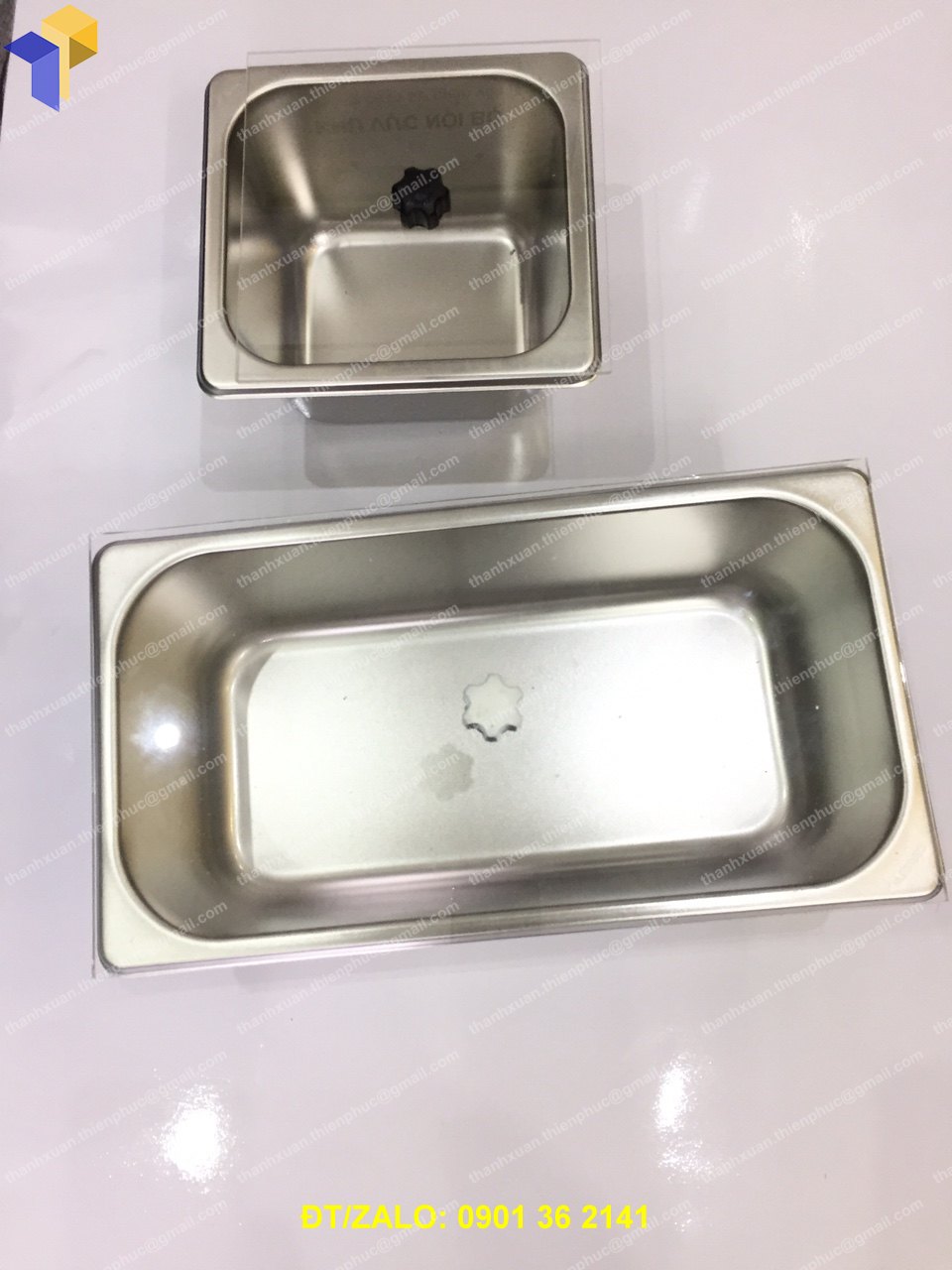 khay inox dung trai cay