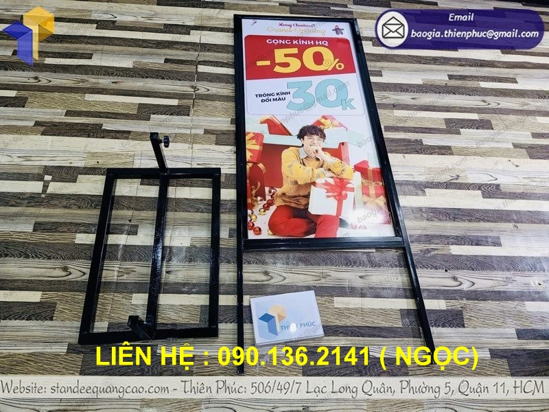standee đứng fomex in 2 mặt