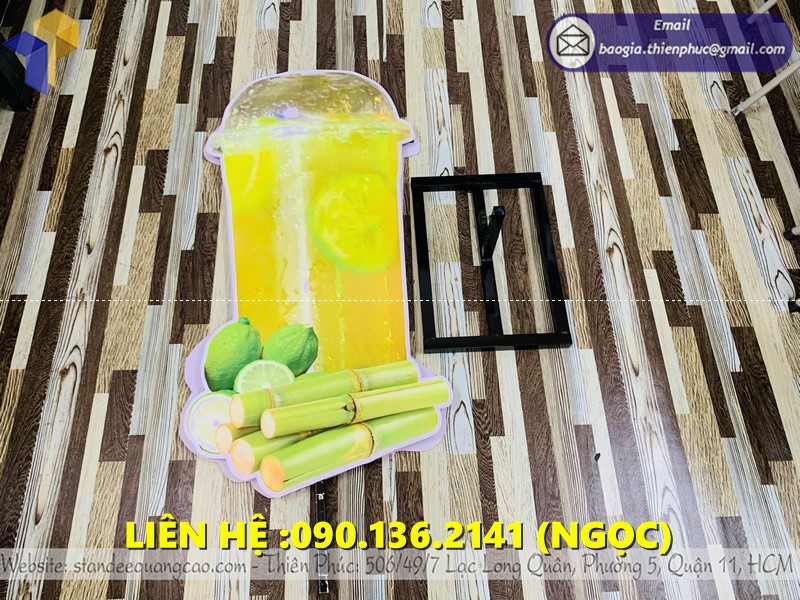 standee mô hình quảng cáo