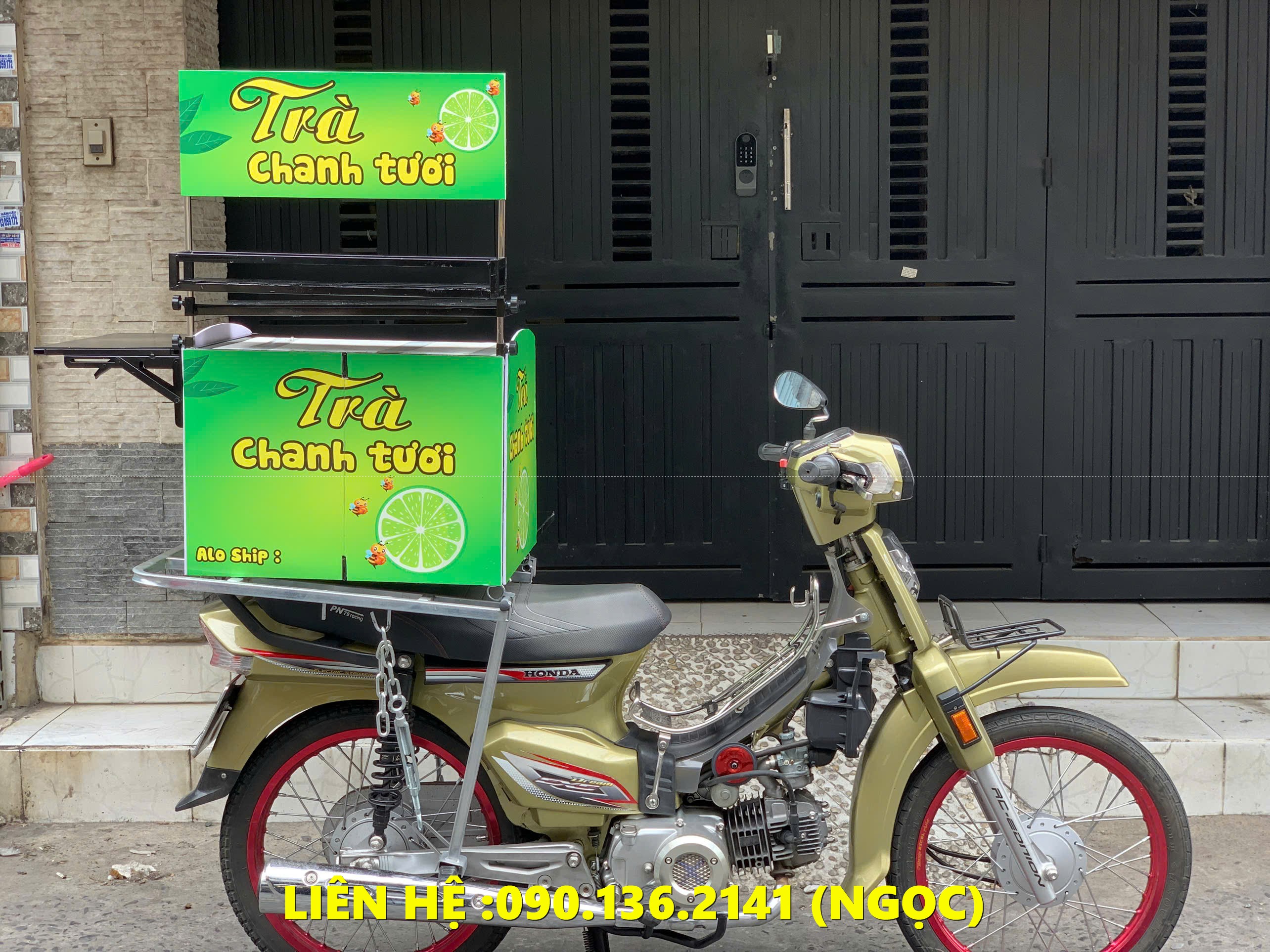 thùng bán trà chanh lưu động