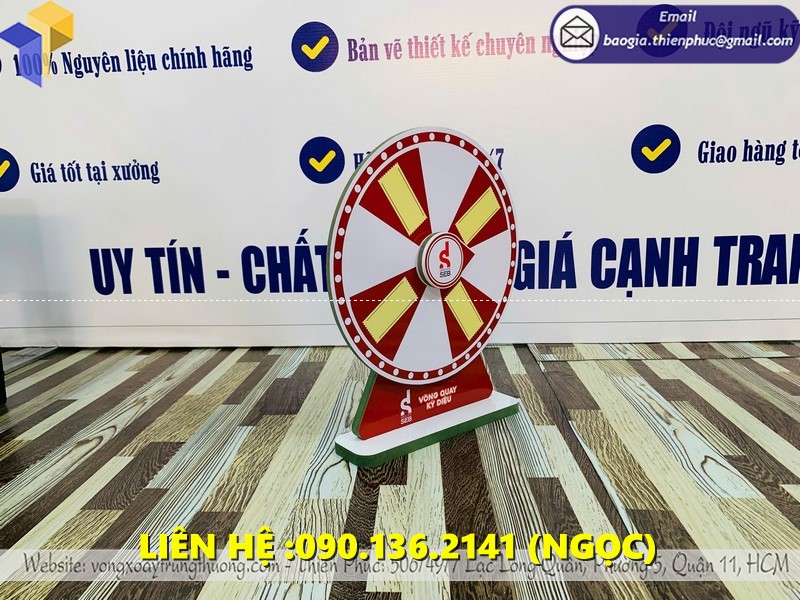 vòng quay gỗ để bàn