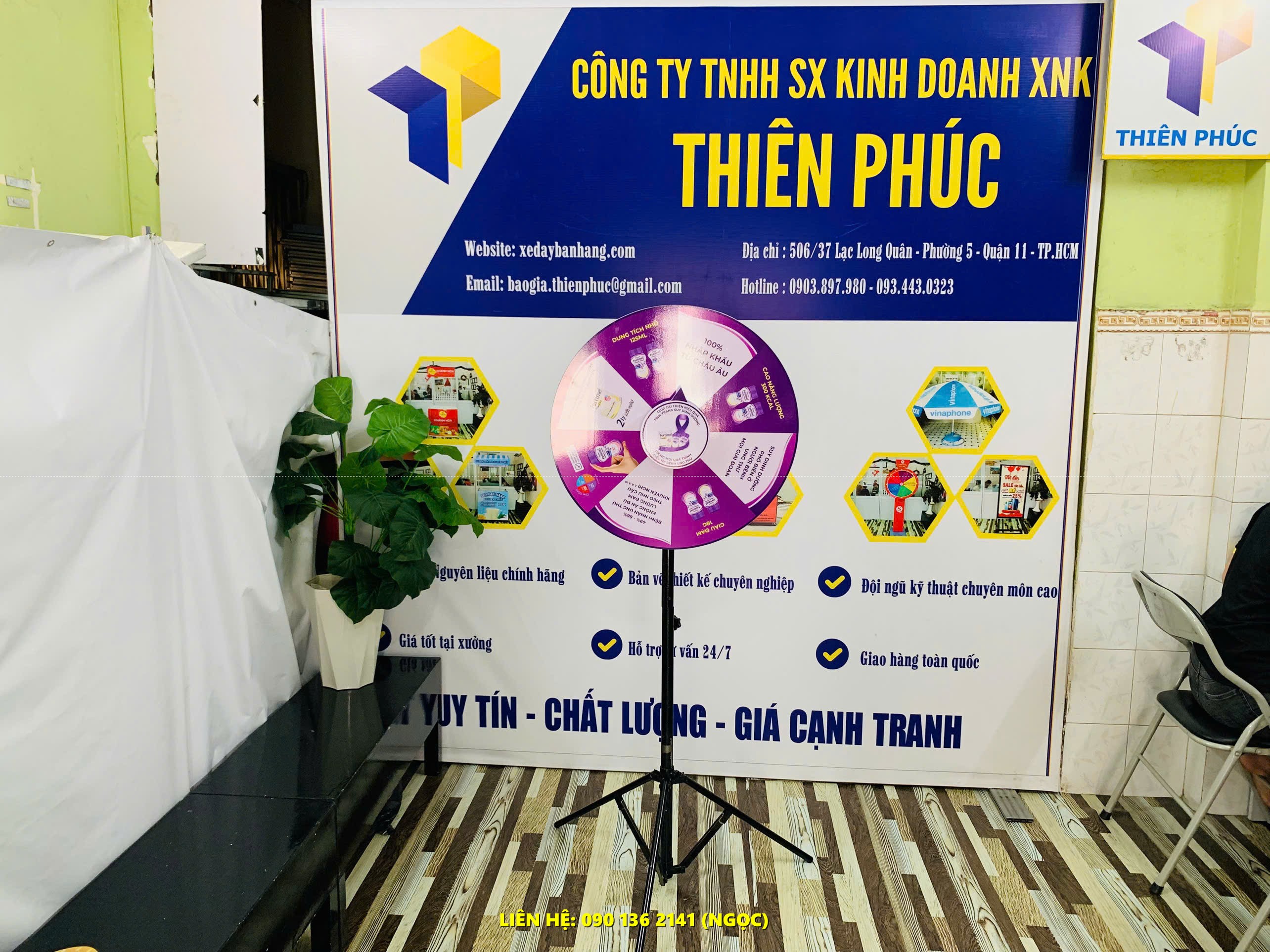 vòng xoay may mắn chân xếp gọn