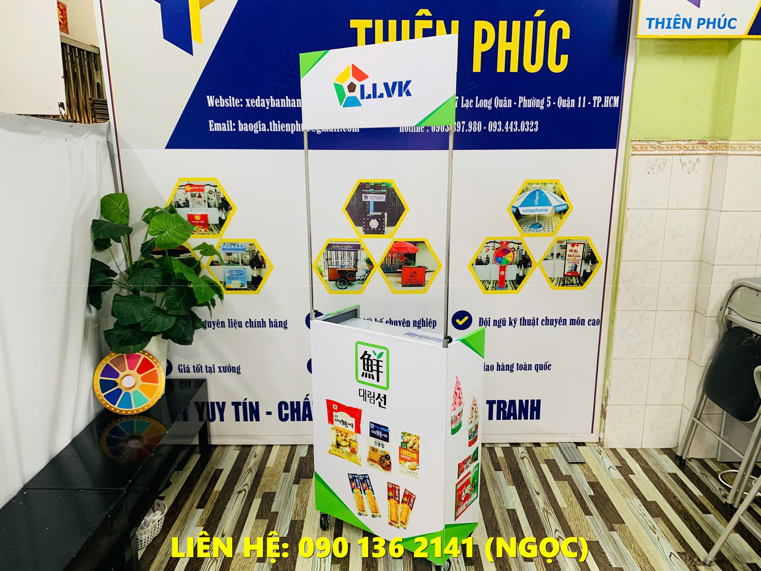 xe bán hàng lắp ráp